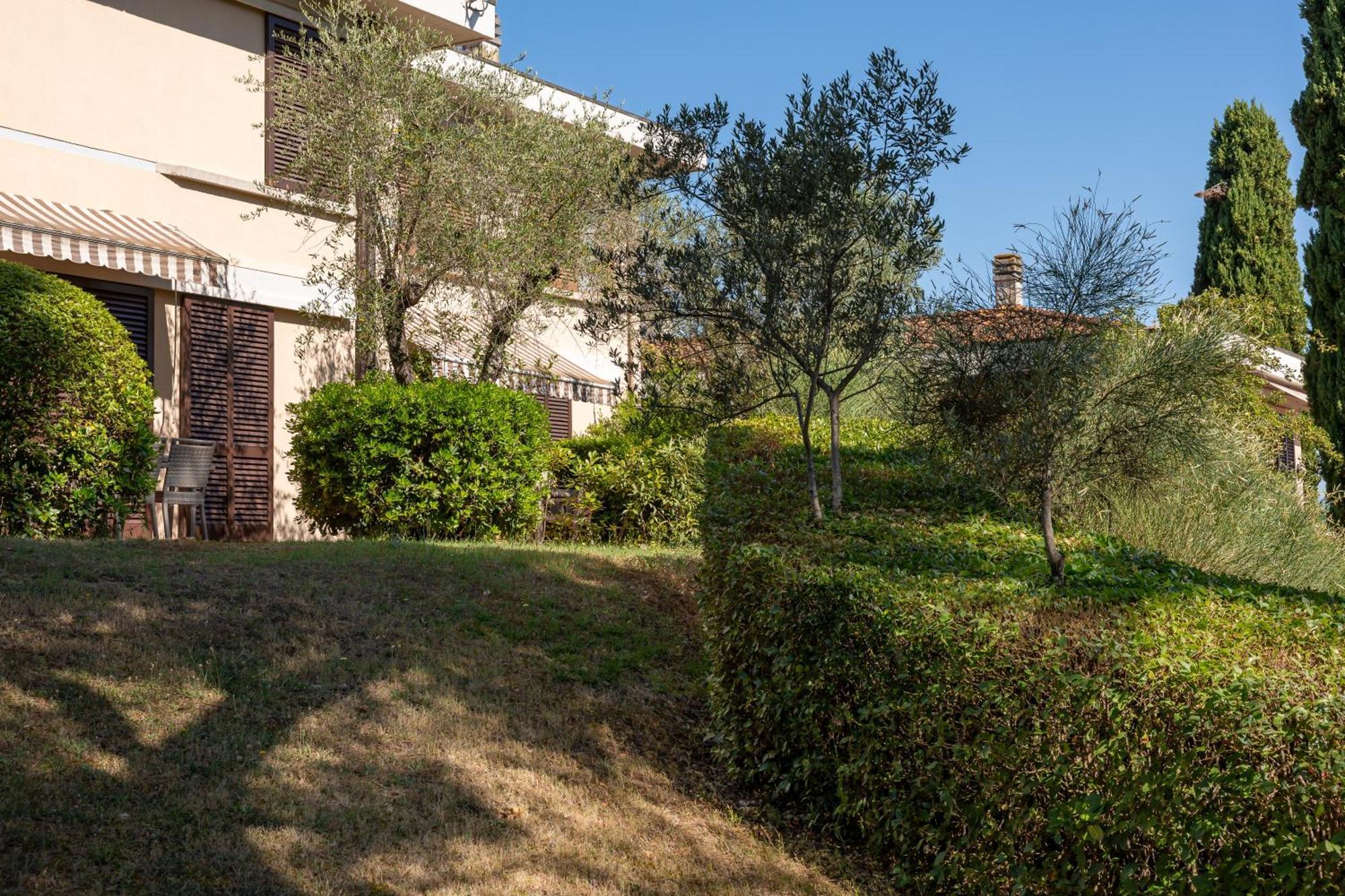 Residence Poggio Golf Chianti Firenze อิมปรูเนตา ภายนอก รูปภาพ